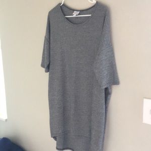 LuLaRoe grey heathered silver Irma M